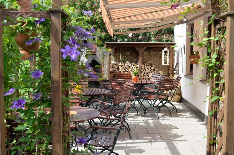 Landhotel Neukirchner Hof Neukirchen Bei Sulzbach-Rosenberg Buitenkant foto