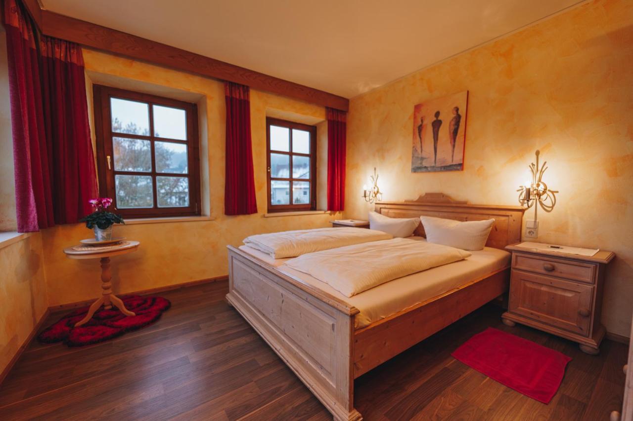 Landhotel Neukirchner Hof Neukirchen Bei Sulzbach-Rosenberg Kamer foto